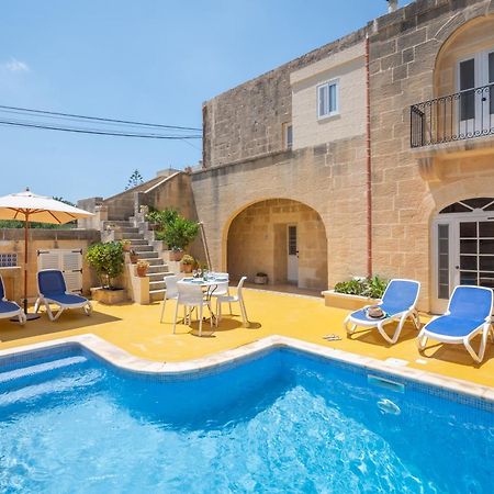 Dar Ta' Betta Farmhouse With Private Pool Għarb Екстериор снимка